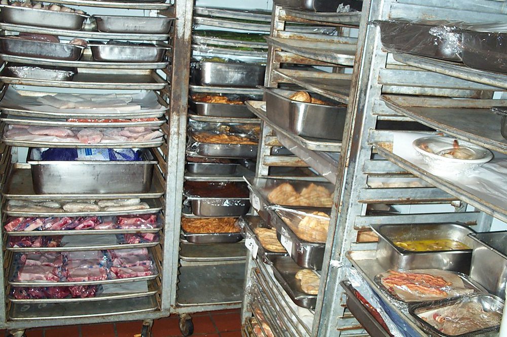 Refrigerator