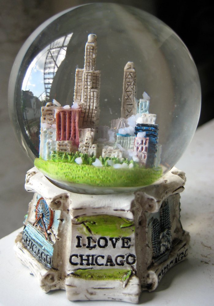 Chicago Snow Globe