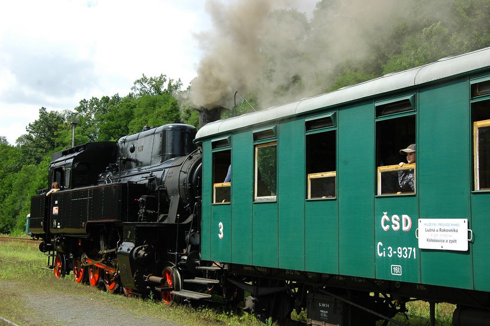 Steam locomotive