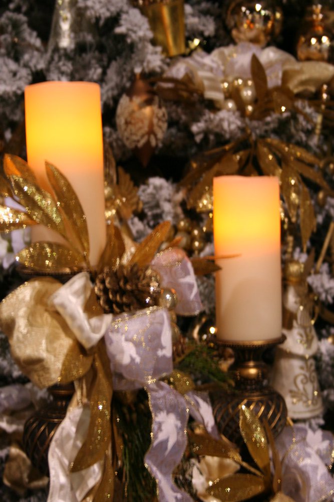 Christmas Tree - safe lighting for candle flame effect